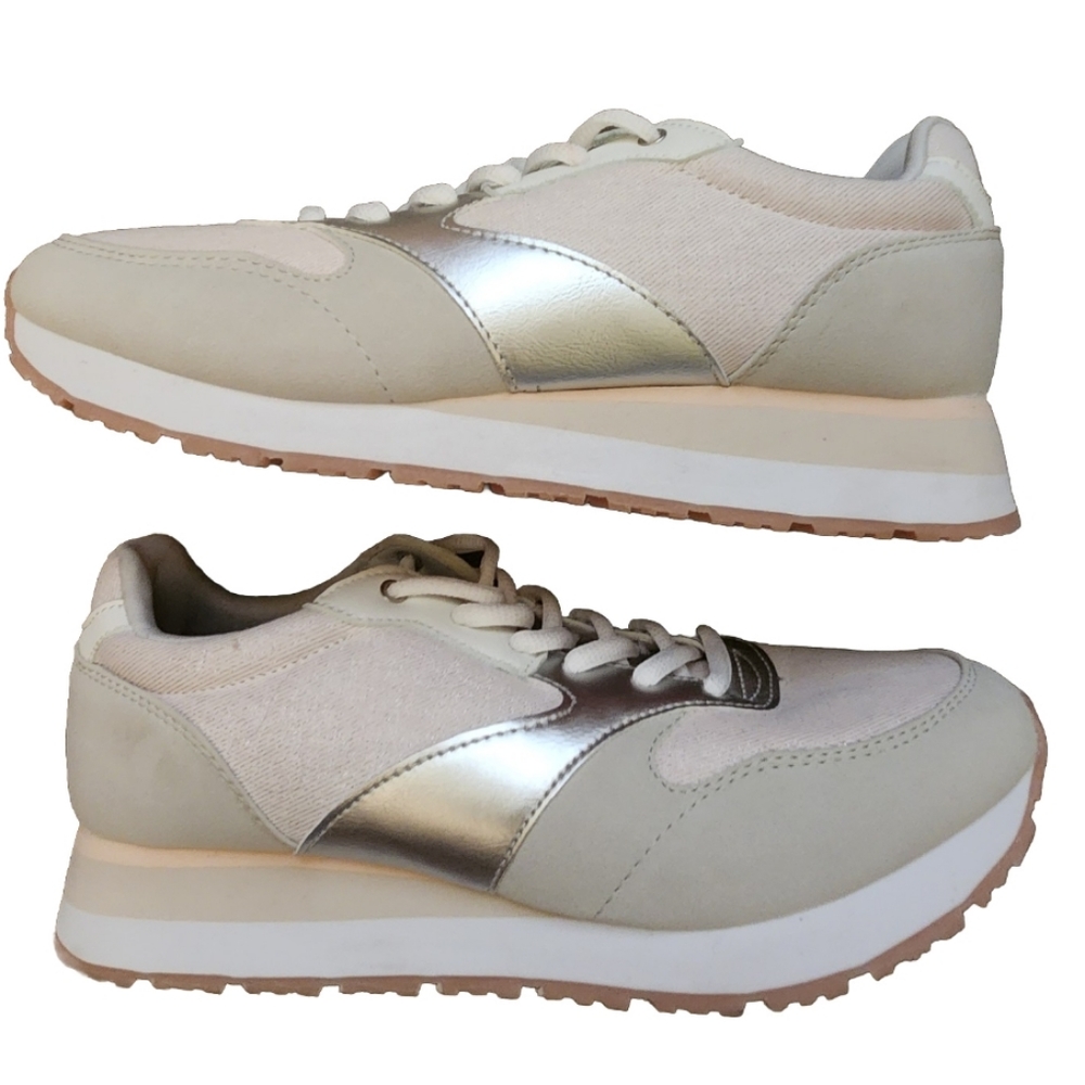 Religious Comfort Daisy Fashion Sneakers